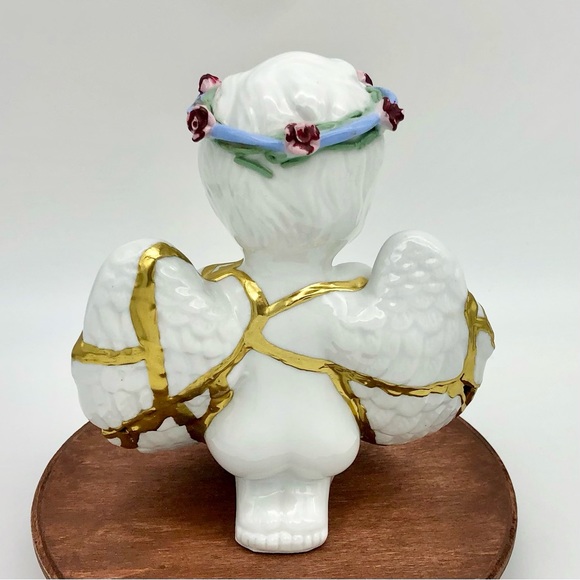 Kintsugi Angel Kneeling Praying Porcelain Cherub Gold Crack Personal Growth Gift - Picture 9 of 11